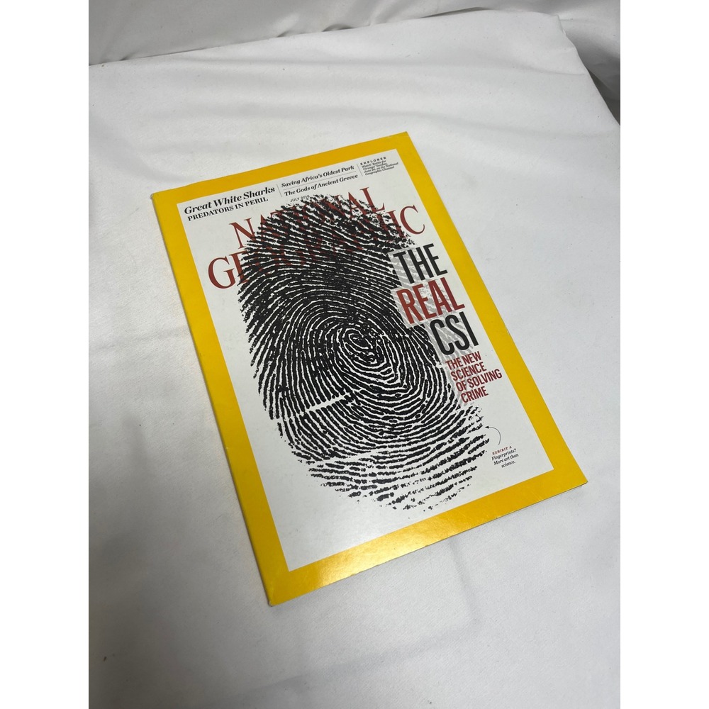 National Geographic July 2016 The Real CSI Forensic Science Great White Sharks